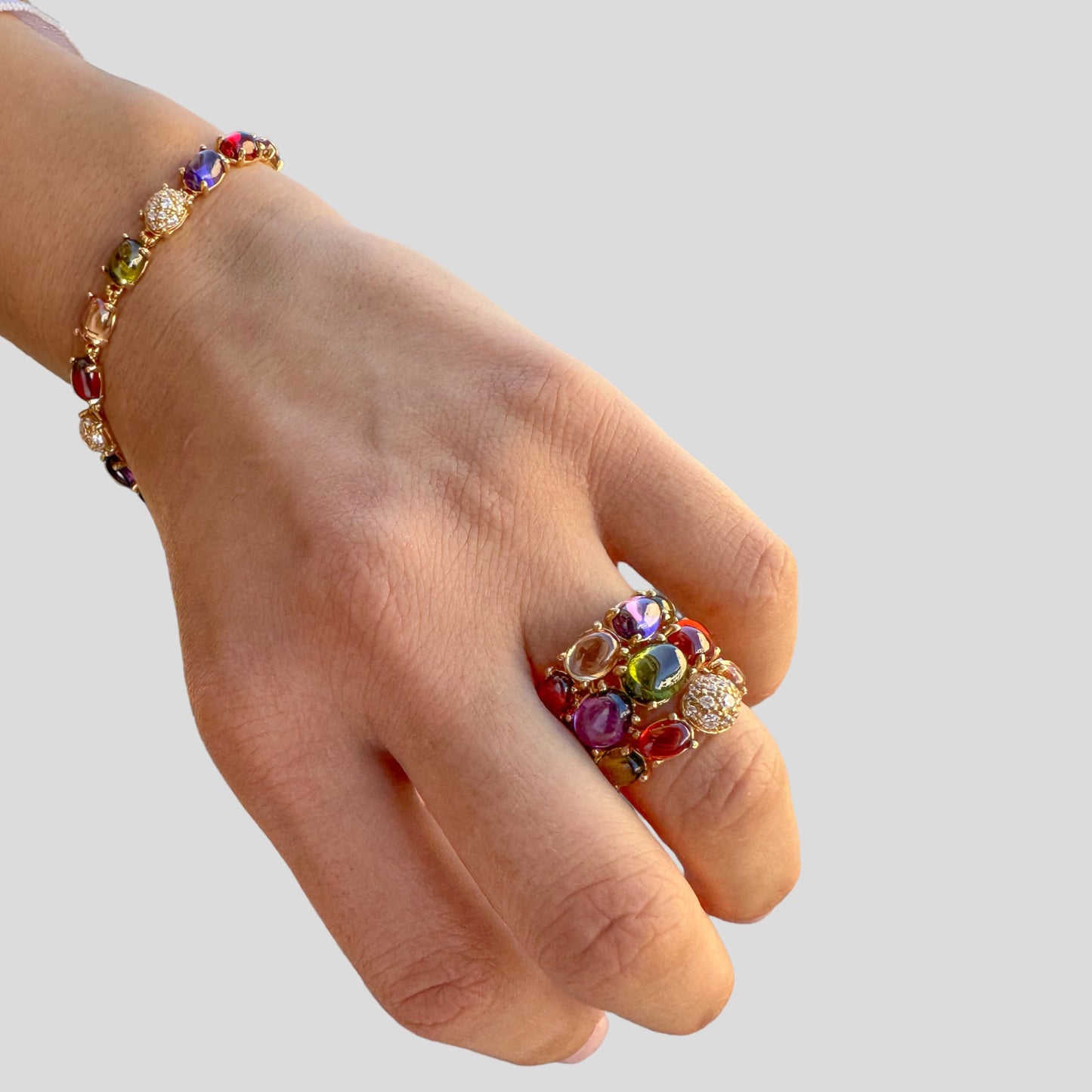 #Bracciale in argento 925 placcato oro giallo con pietre naturali taglio cabochon e zirconi