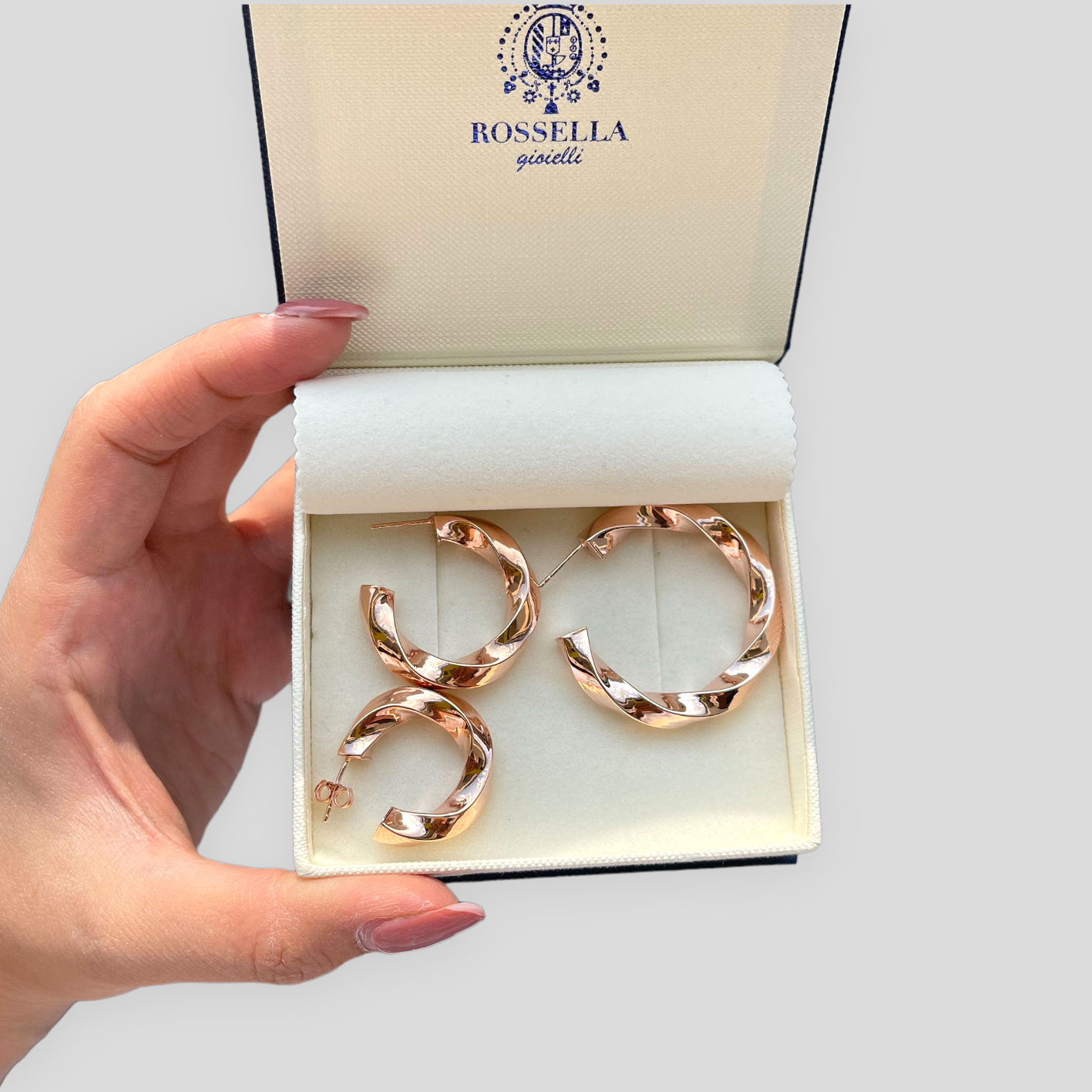 Orecchini cerchio avvitati in argento 925 - Tre circonferenze e colorazioni disponibili