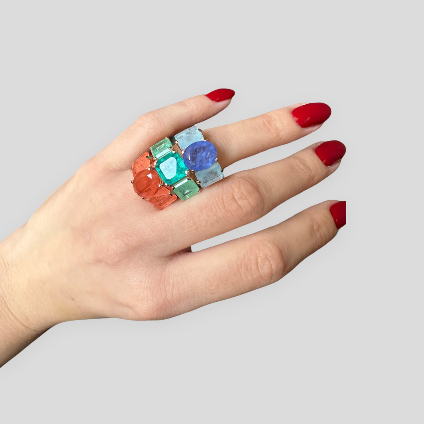 Anello Trilogy in Argento 925 Placcato Oro Rosa 18 kt con Pietre Rettangolari o Ovali: Scopri la Collezione!