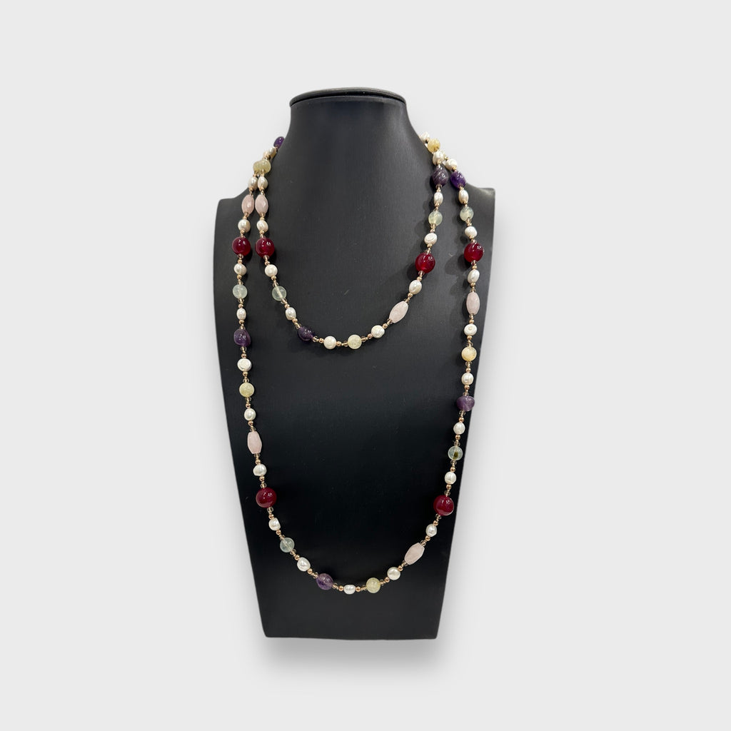 Collane in pietre dure naturali in tre misure di lunghezza