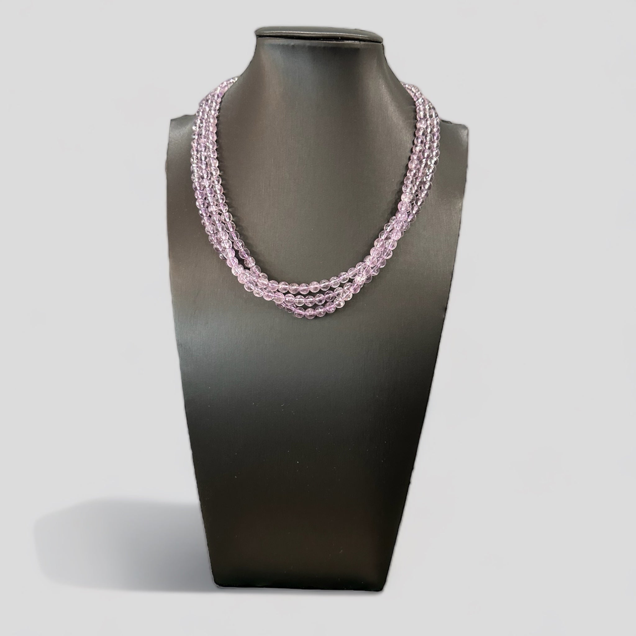 Collana Tre Fili di Ametista con Chiusura Moschettone in Argento 925 Rodiato