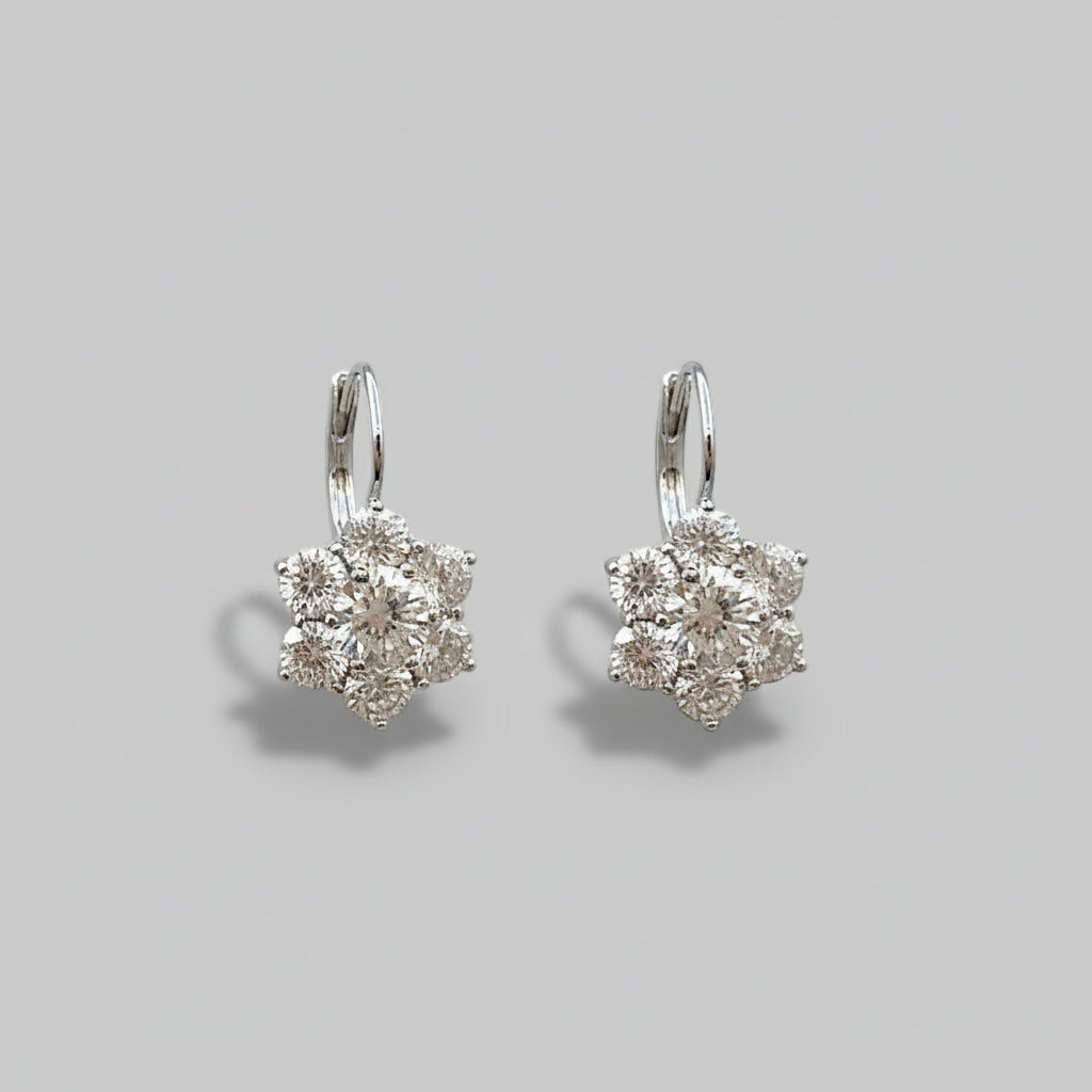 Orecchini a fiore con zirconi e argento 925 - Lobo o Monachella