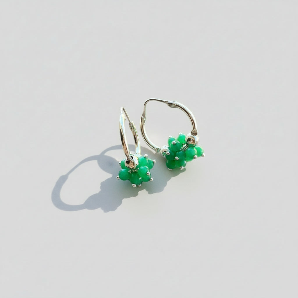 Orecchini a Cerchio in Argento 925 Rodiato con Agate Verdi