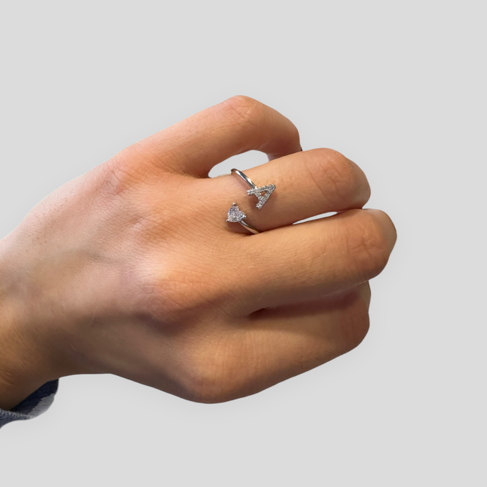 Anello con 2025 punto luce